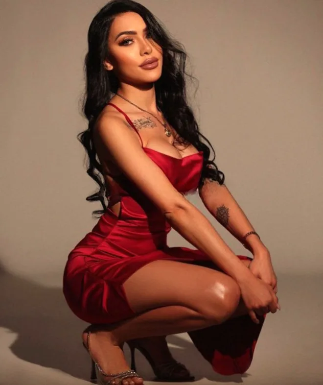 Nomira