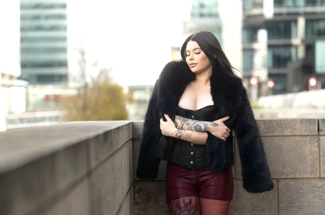 Minola
