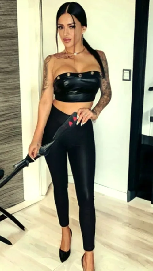 Mistress Sable