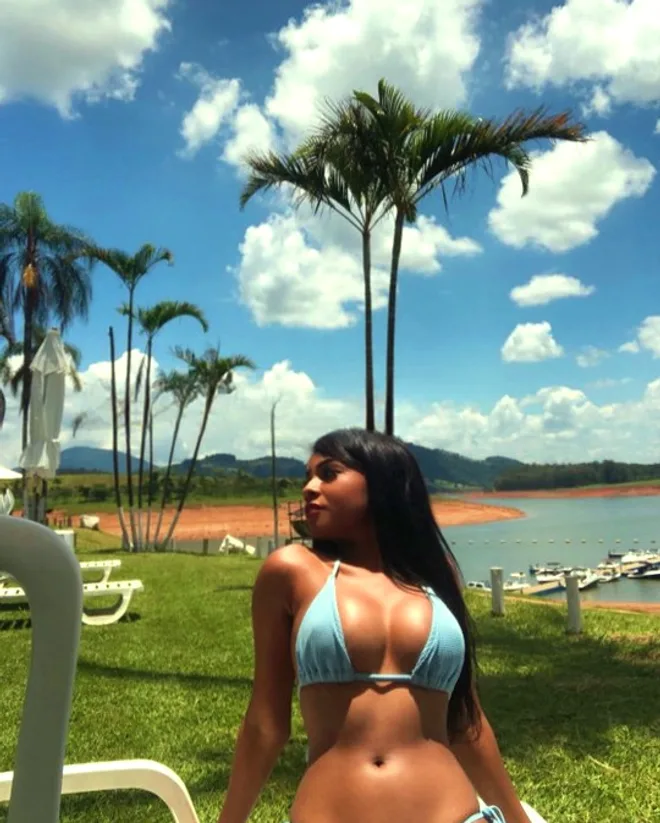 Aninha F