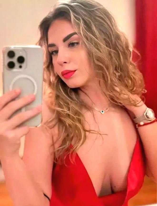Bella