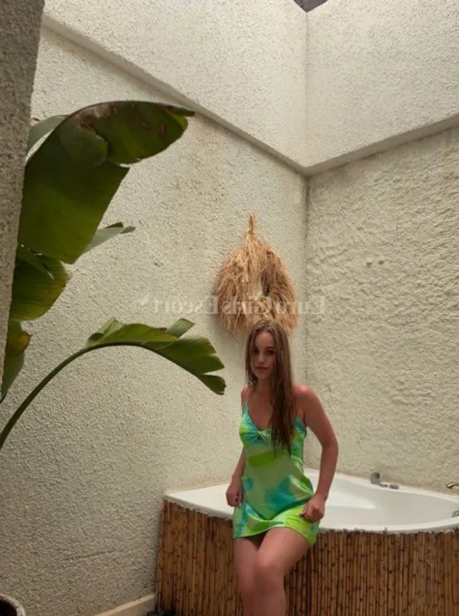 Mia