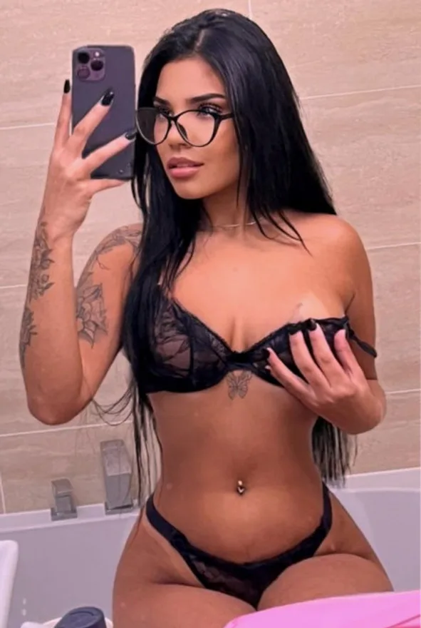Adelina