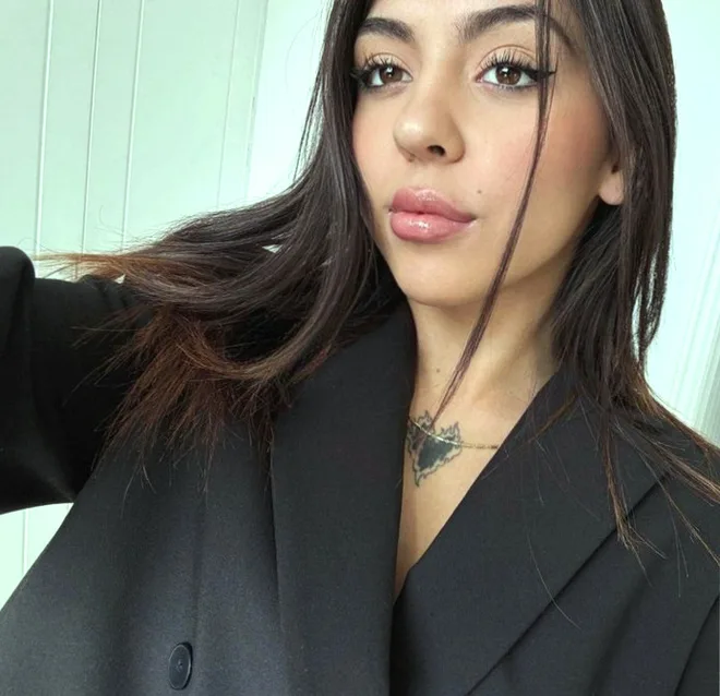 Amira