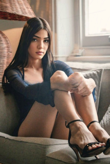 Bella